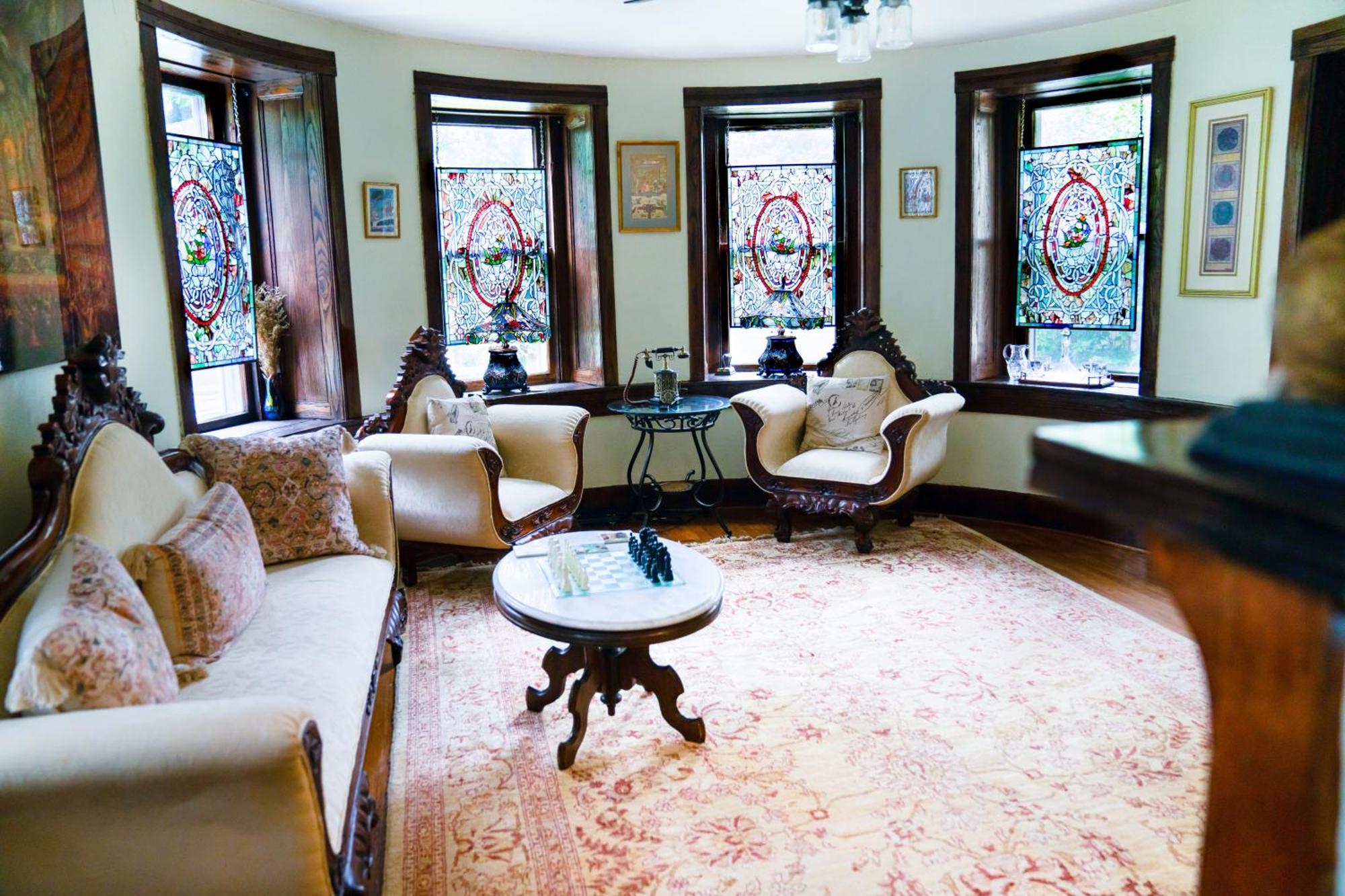 Stone Manor Boutique Inn Britain Экстерьер фото