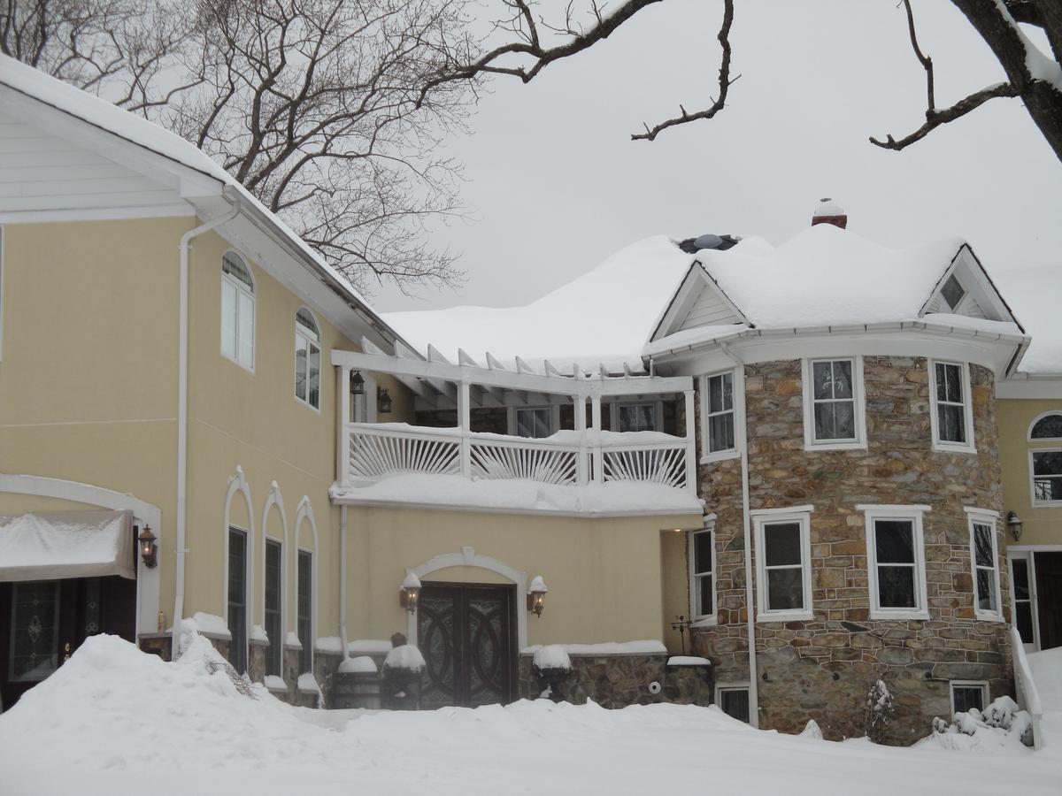 Stone Manor Boutique Inn Britain Экстерьер фото